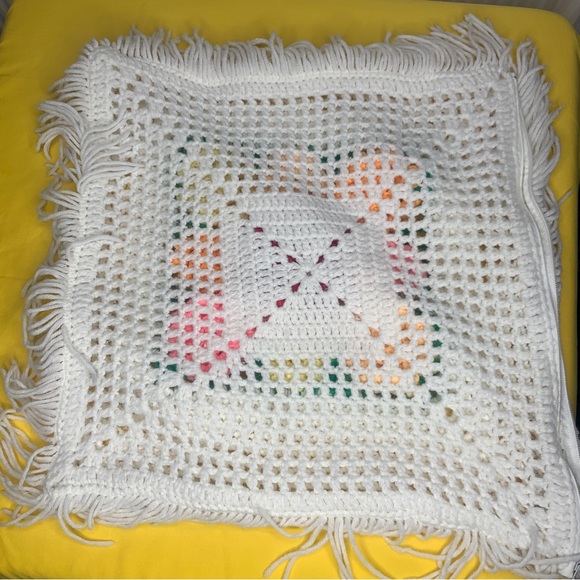 Vintage Handmade Knit Pillowcase Sofa Pillow Sham Chunky White Floral Fringe - Picture 9 of 11